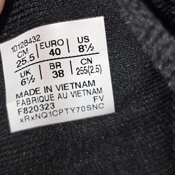 ASICS EvoRide SPEED Size 8.5 - Picture 13 of 13